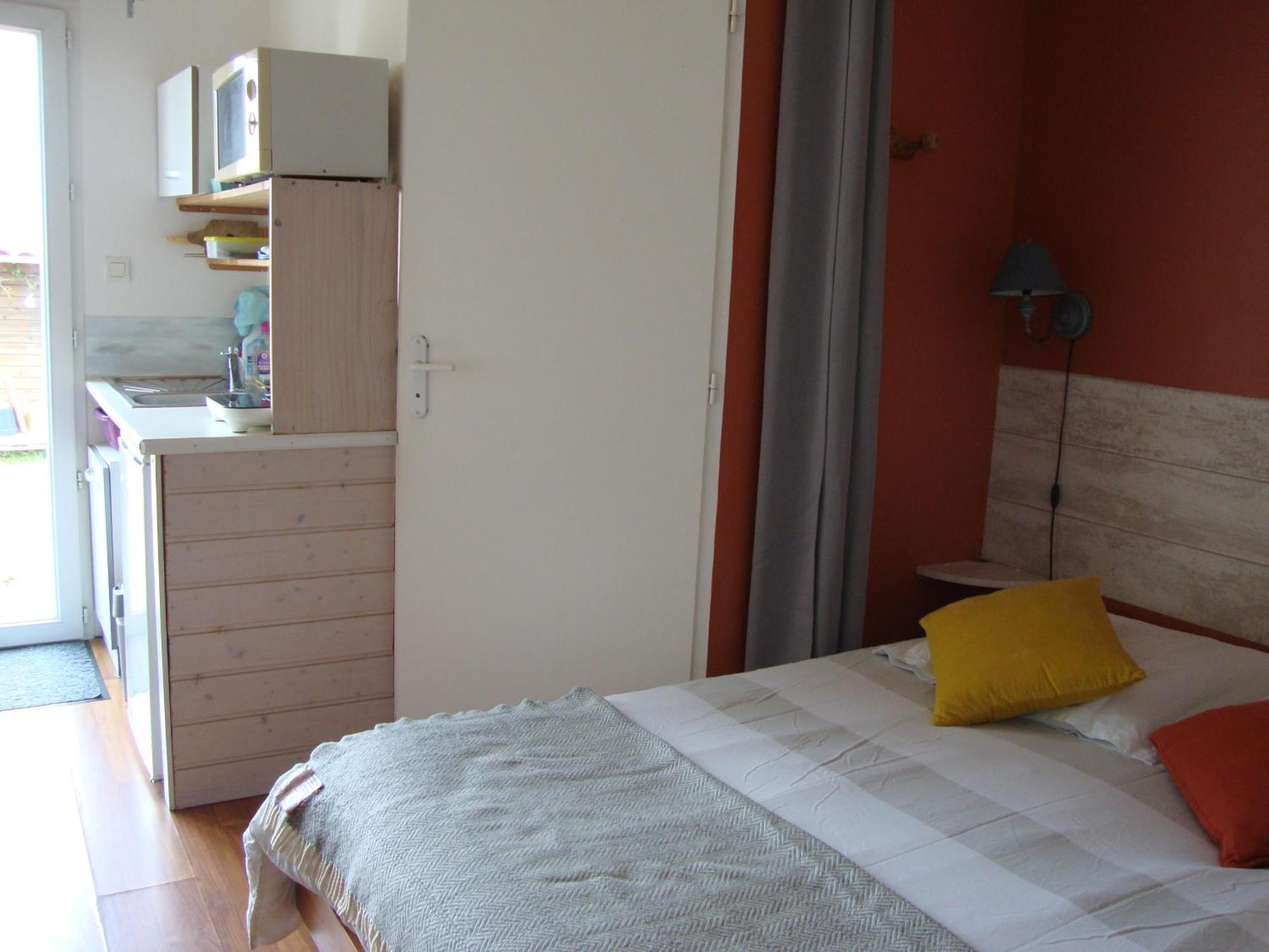 STUDIO indépendant DRAPS fournis VRAI lit WIFI vélos 700m OCEAN Brétignolles-sur-Mer Esterno foto