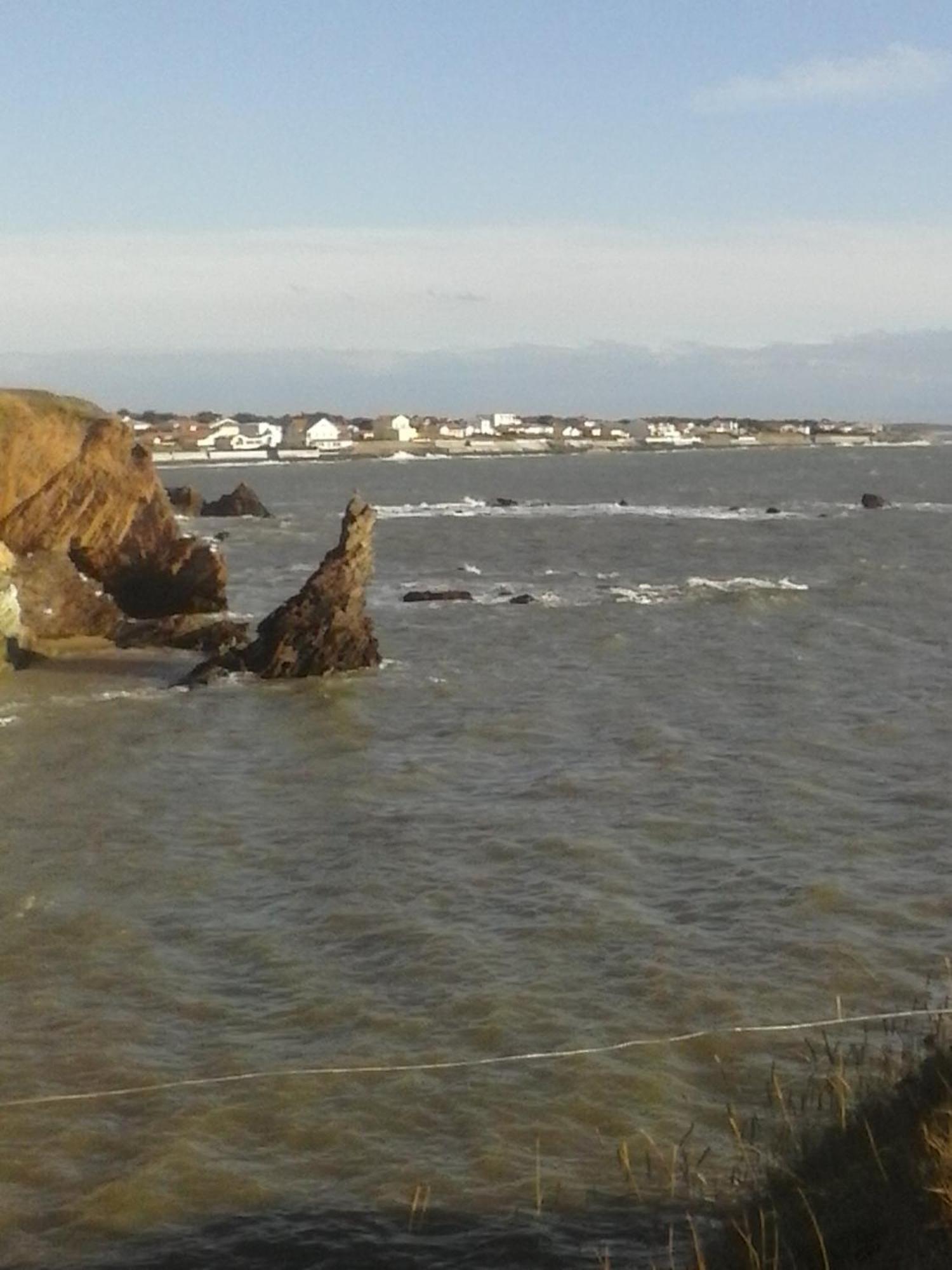STUDIO indépendant DRAPS fournis VRAI lit WIFI vélos 700m OCEAN Brétignolles-sur-Mer Esterno foto